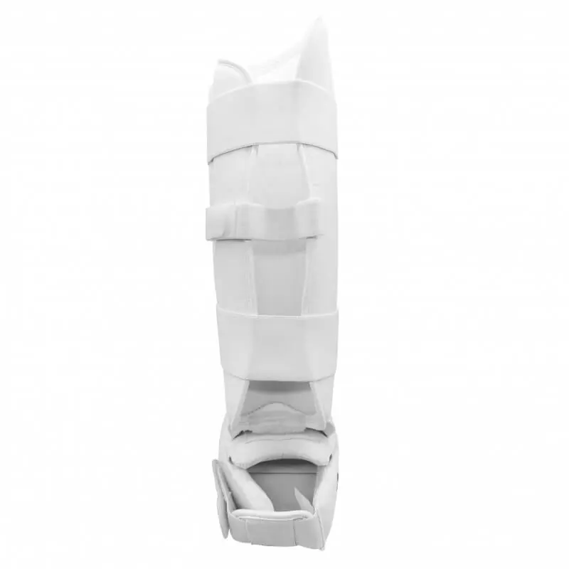 Protège tibia et pieds de Karate Adidas - blanc - WKF 7 Protège tibia et pieds de Karate Adidas - blanc