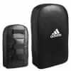 Bouclier de Frappe Adidas Dimensions : 50x30x12 cm.