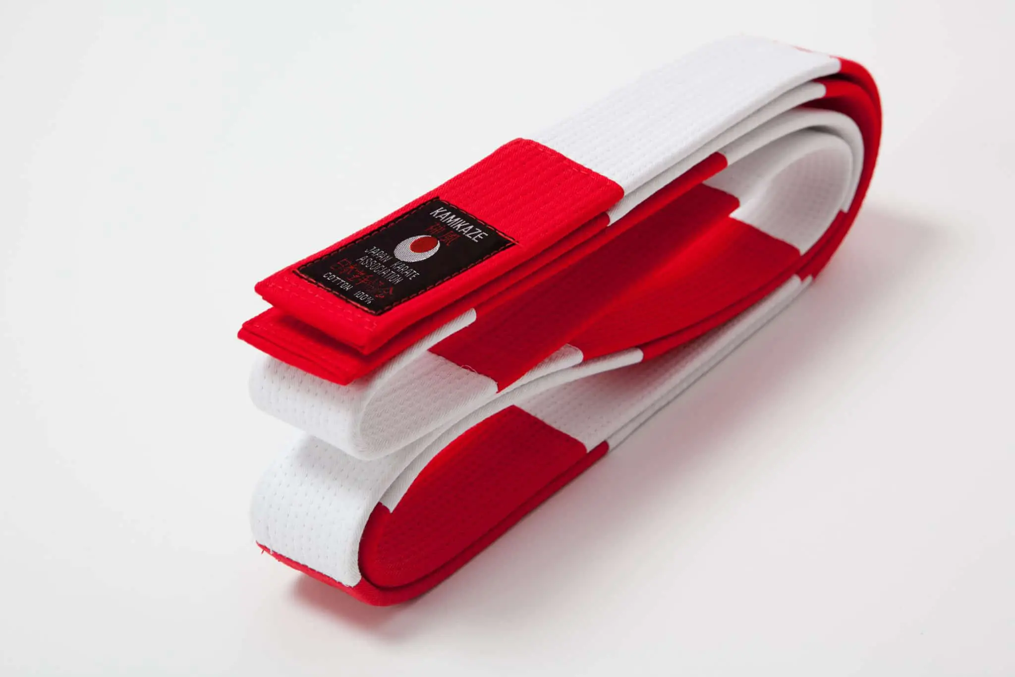 Ceinture de Karate Rouge et Blanche KAMIKAZE - coton qualité supérieure