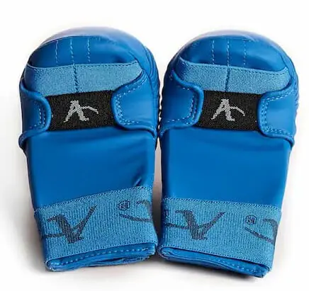 gants-de-karate-arawaza-bleu-style-wkf