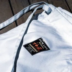 Comment choisir votre Karate-gi 2 karate-gi-kamikaze-new-life-shihan-premium-quality-etiquette