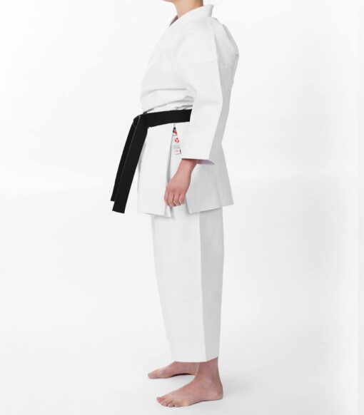 karate-gi-wkf-femme-seishin-international-profil