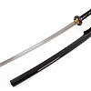 katana-lame-aiguisee-et-un-fourreau-en-bois