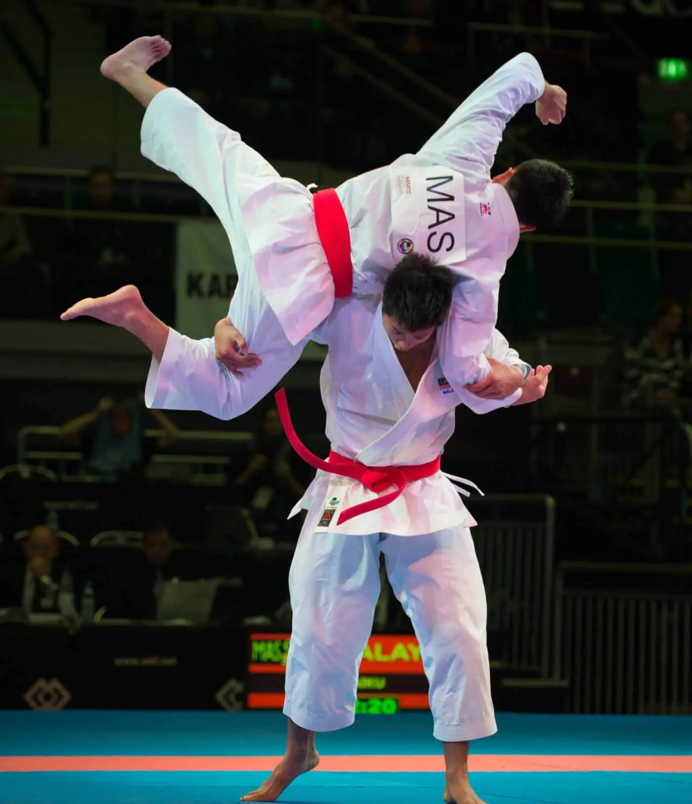 Kimono de Karate Shureido New Wave 3 9 kimono-karate-gi-shureido-new-wave-3-wkf-approved-application-kata-1
