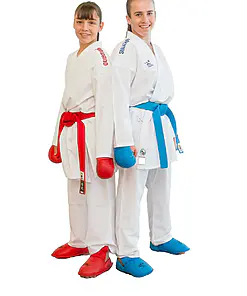 kimono-karate-set-rouge-et-bleu-shureido-waza-wkf
