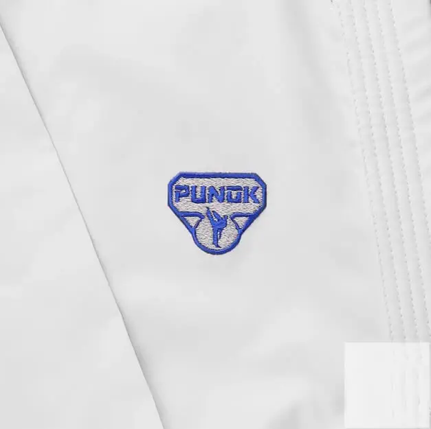 kimono-karate-wkf-kumite-punok