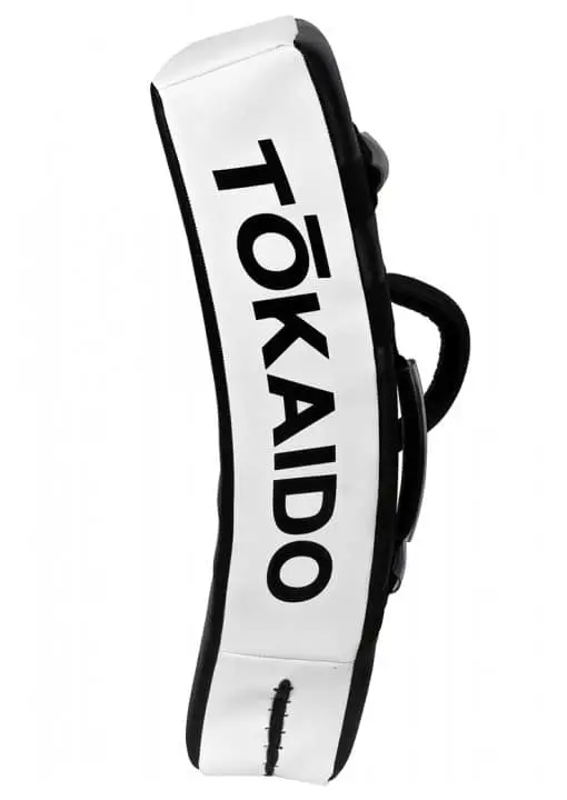 Pao de boxe/Karate incurve Kick Shield Pro de TOKAIDO en cuir – Image 3