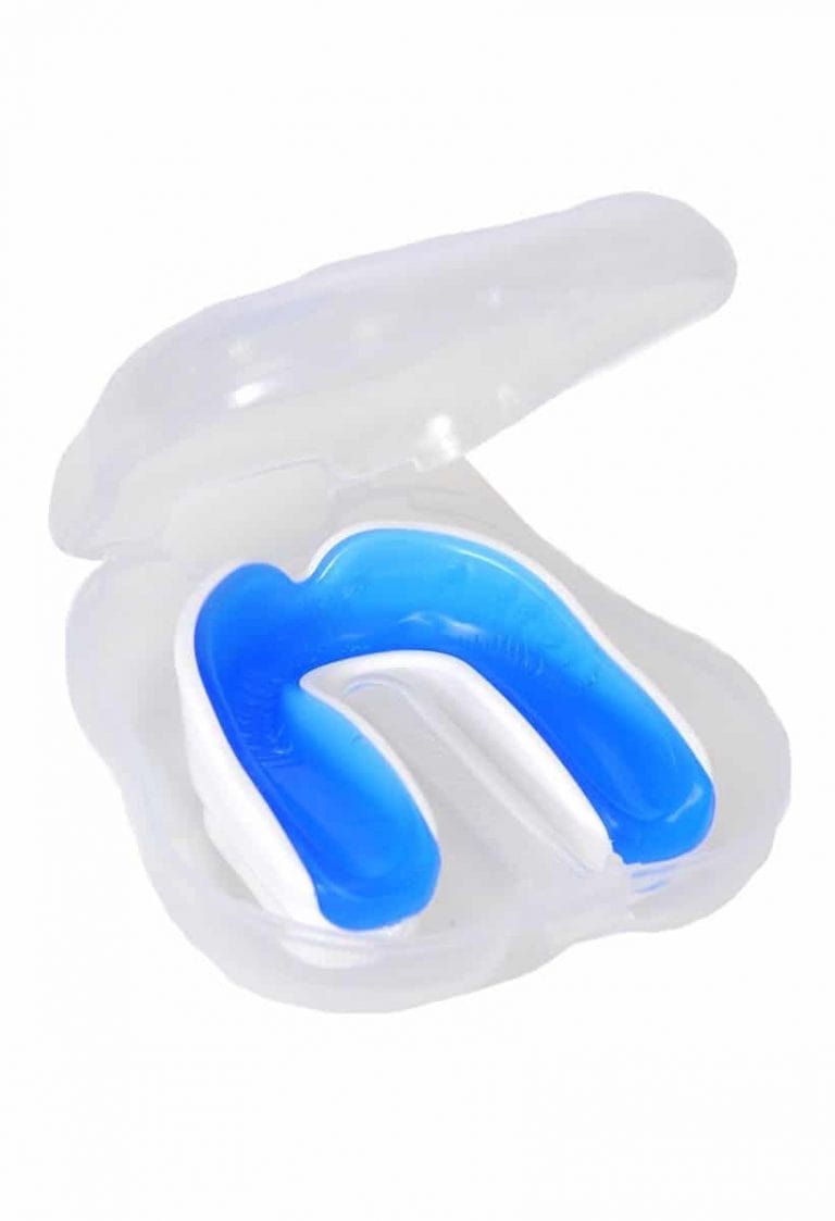 Lot de 6 protège-dents pour enfants avec étui pour boxe, football, hockey, karaté, basket-ball et tous les sports de contact (5,6 x 5,1 x 2 cm, transparent
