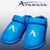 protege-pieds-karate-arawaza-style-wkf-bleu