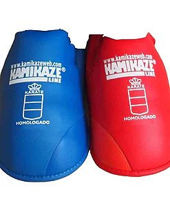 Protèges pieds Karate bleu ou rouge KAMIKAZE combinables